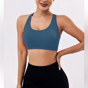 NWT No Label Size S Blue Cross Back High Impact Sports Bra